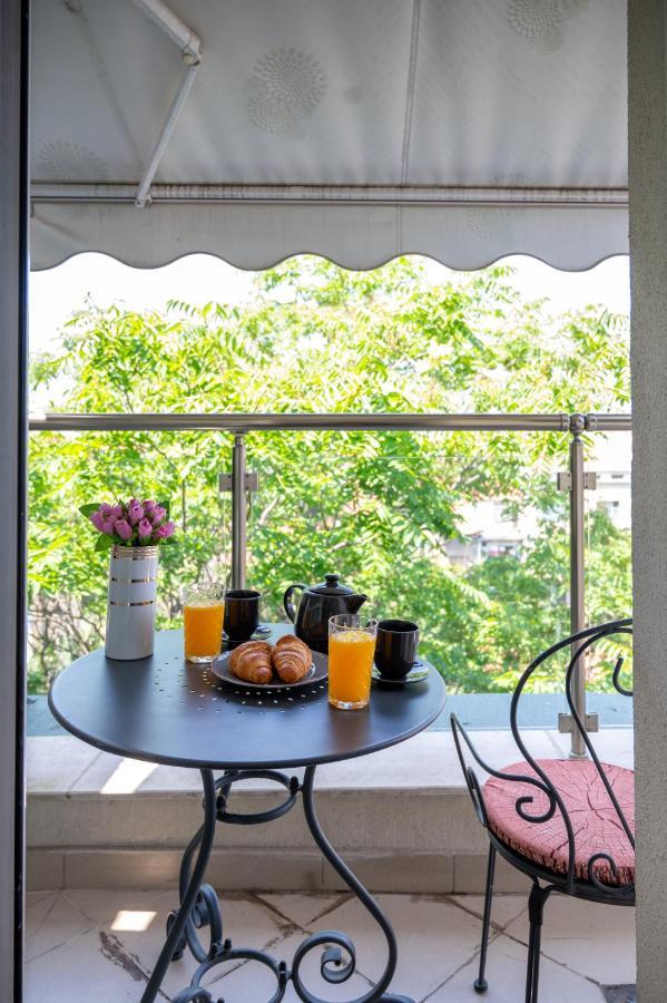 Sunny Studio With A View In Top Center Sofie Exteriér fotografie