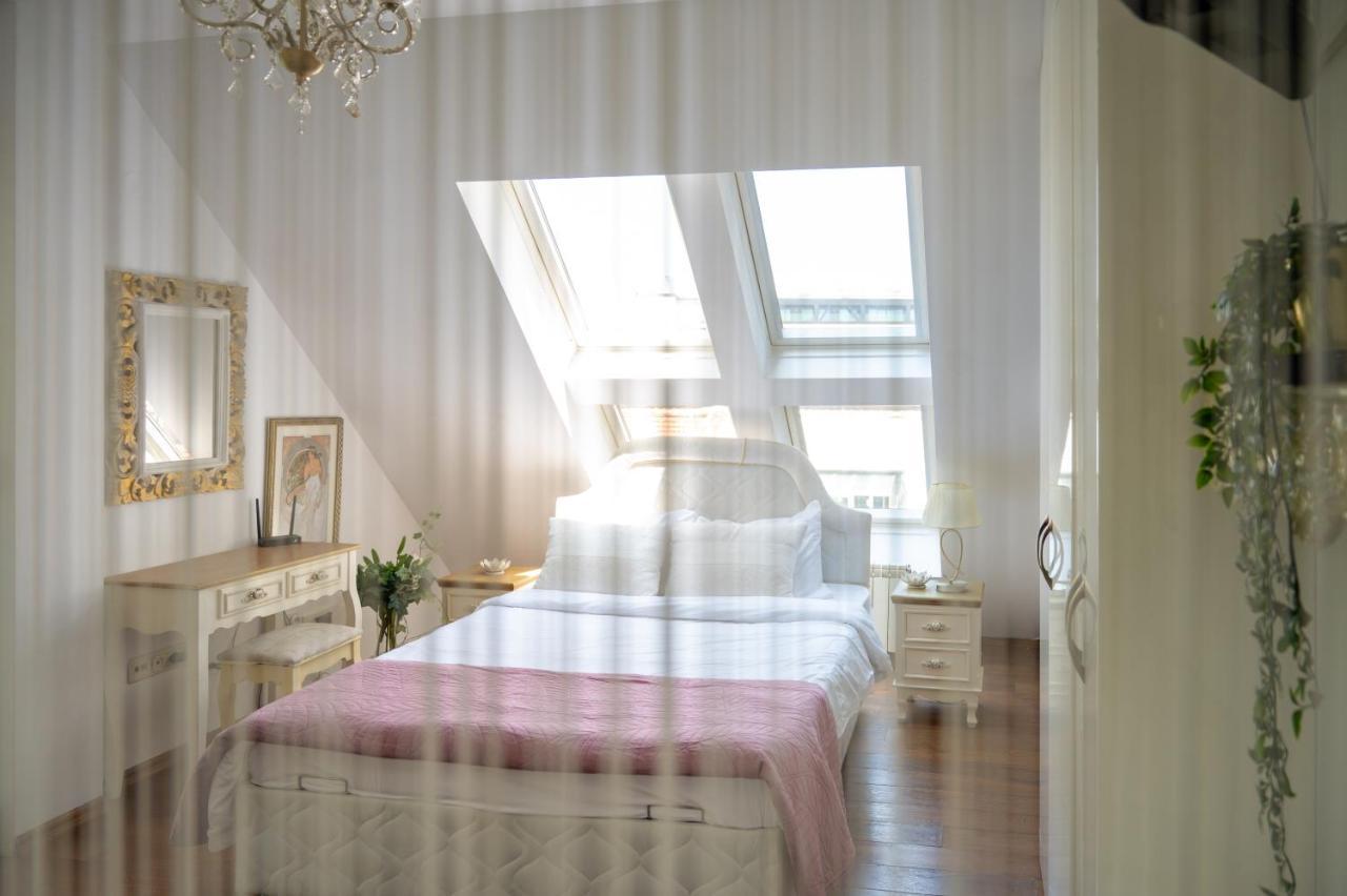 Sunny Studio With A View In Top Center Sofie Exteriér fotografie